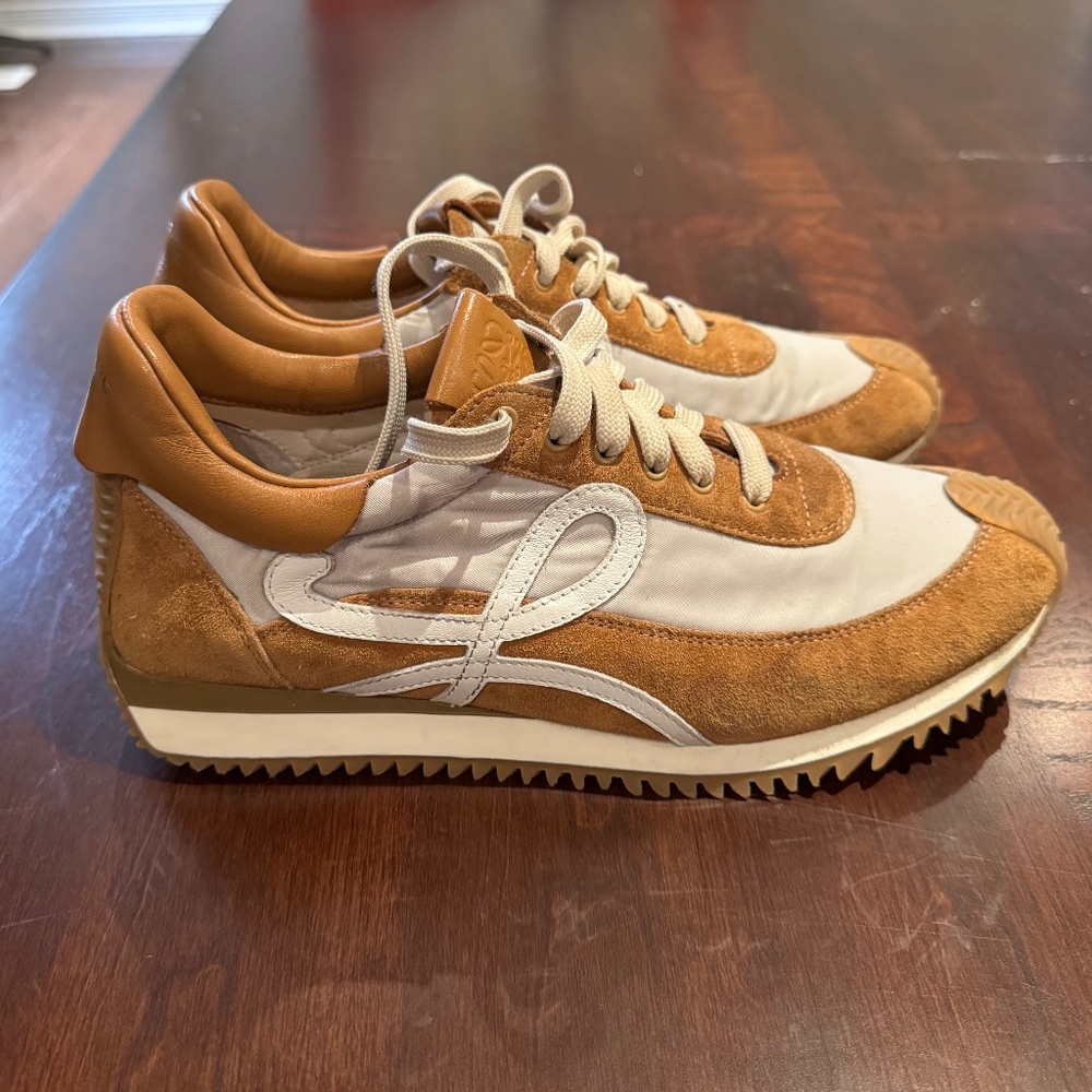 Authentic Loewe Flow Runner Sneakers in Suede & Nylon Tan / Grey